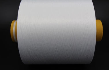 Hohe Hartnäckigkeit maserte Polyester-Faden-Garn 100D/144F, kationisches Garn